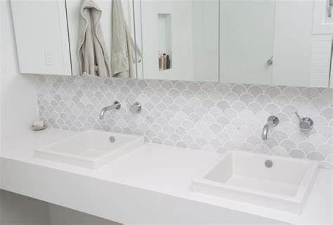 Carrara White Marble Fan Mosaic Tiles