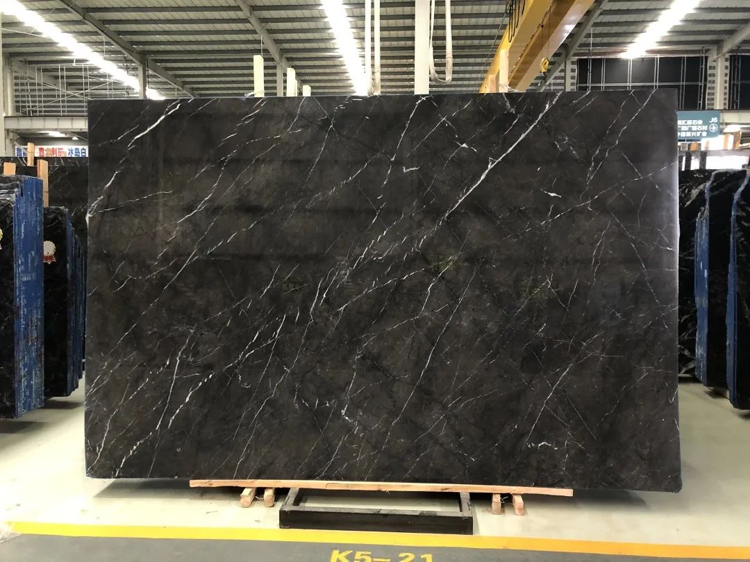 Grigio Carnico Dark Grey Marble Slabs