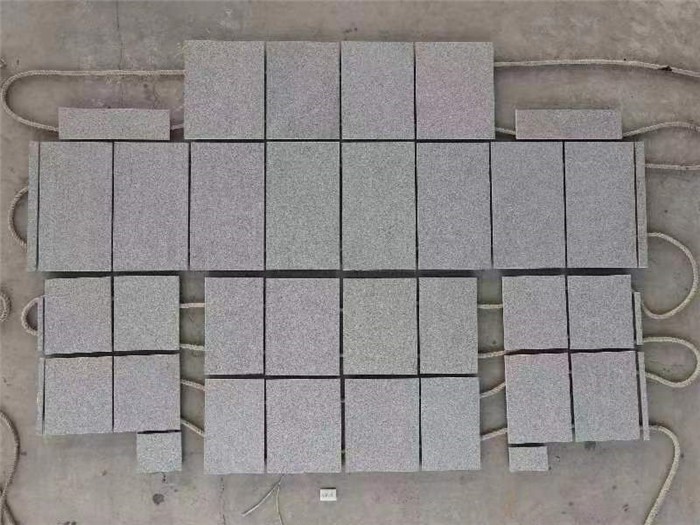 Lotus Grey Granite layout