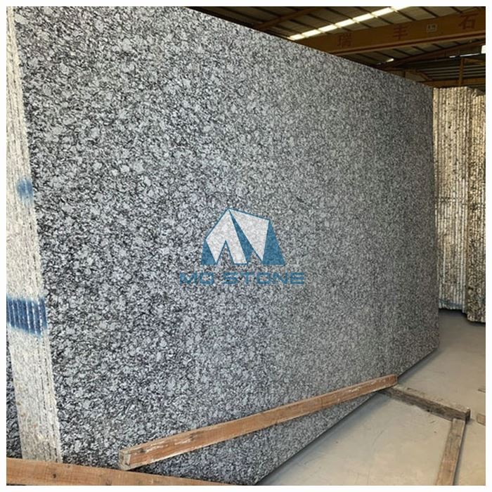 Spray White Granite Slab