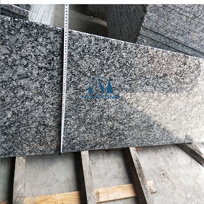 Spray White Granite